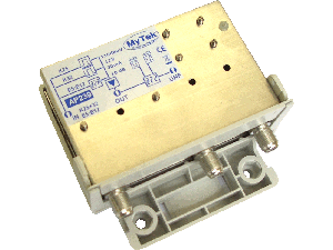 AP239 - Amplificatore da palo 2 ingressi CH1+CH2 10dB - MIX 21:69 (-CH1 -CH2)